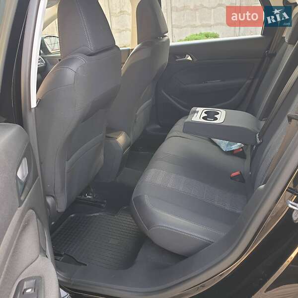 Универсал Peugeot 308 2017 в Луцке