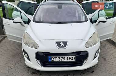 Универсал Peugeot 308 2012 в Луцке