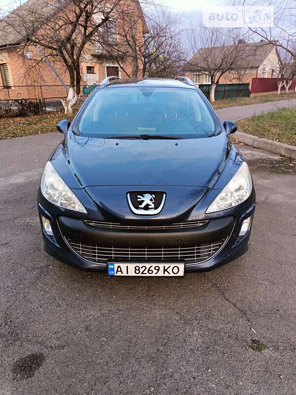 Универсал Peugeot 308 2008 в Киеве