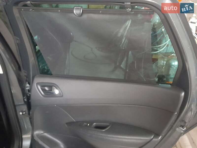 Универсал Peugeot 308 2008 в Борщеве