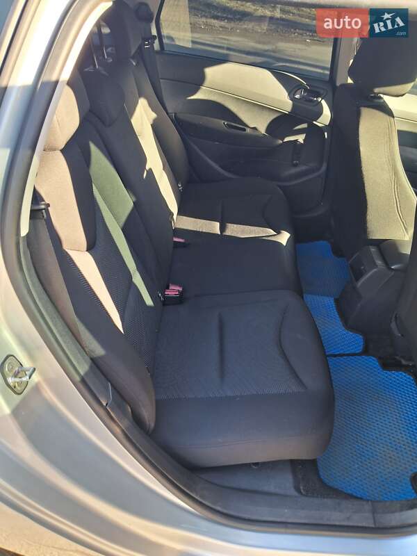 Універсал Peugeot 308 2011 в Києві