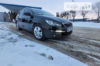 Універсал Peugeot 308 2015 в Львові