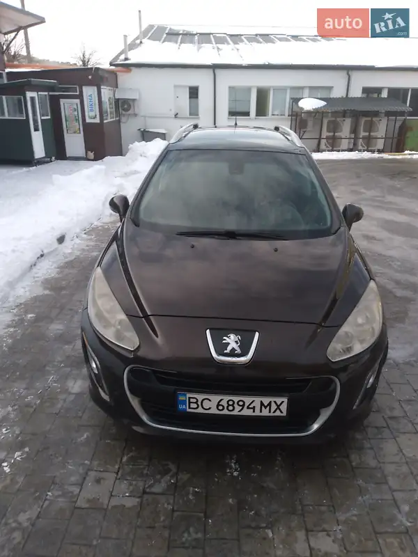 Peugeot 308 2011
