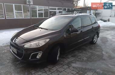 Универсал Peugeot 308 2011 в Львове