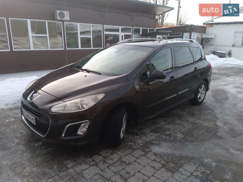 Peugeot 308 2011