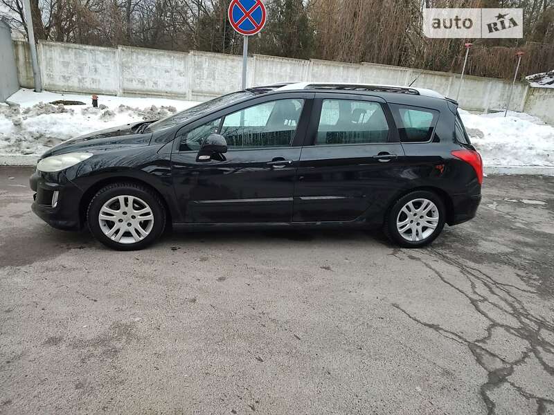 Универсал Peugeot 308 2008 в Львове