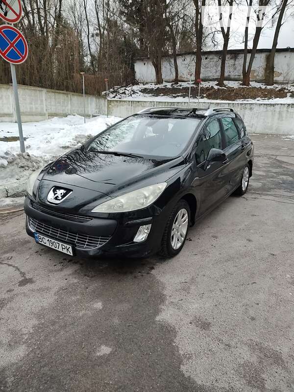 Универсал Peugeot 308 2008 в Львове