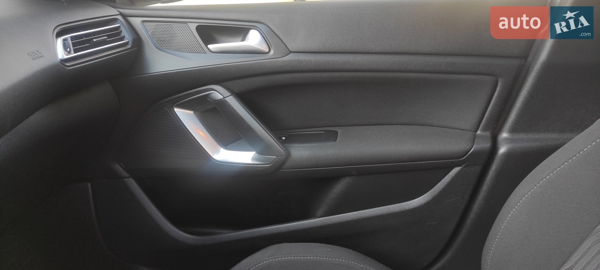 2016 Peugeot 308 - мініатюра 18