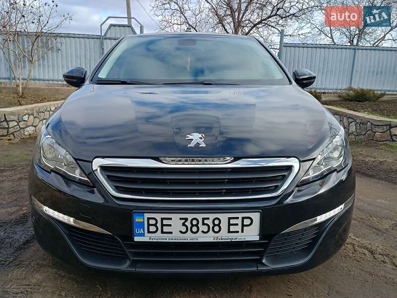 Peugeot 308 2015