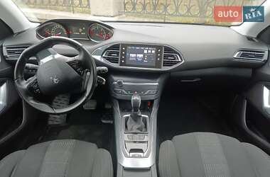 Универсал Peugeot 308 2015 в Умани