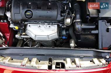 Универсал Peugeot 308 2010 в 