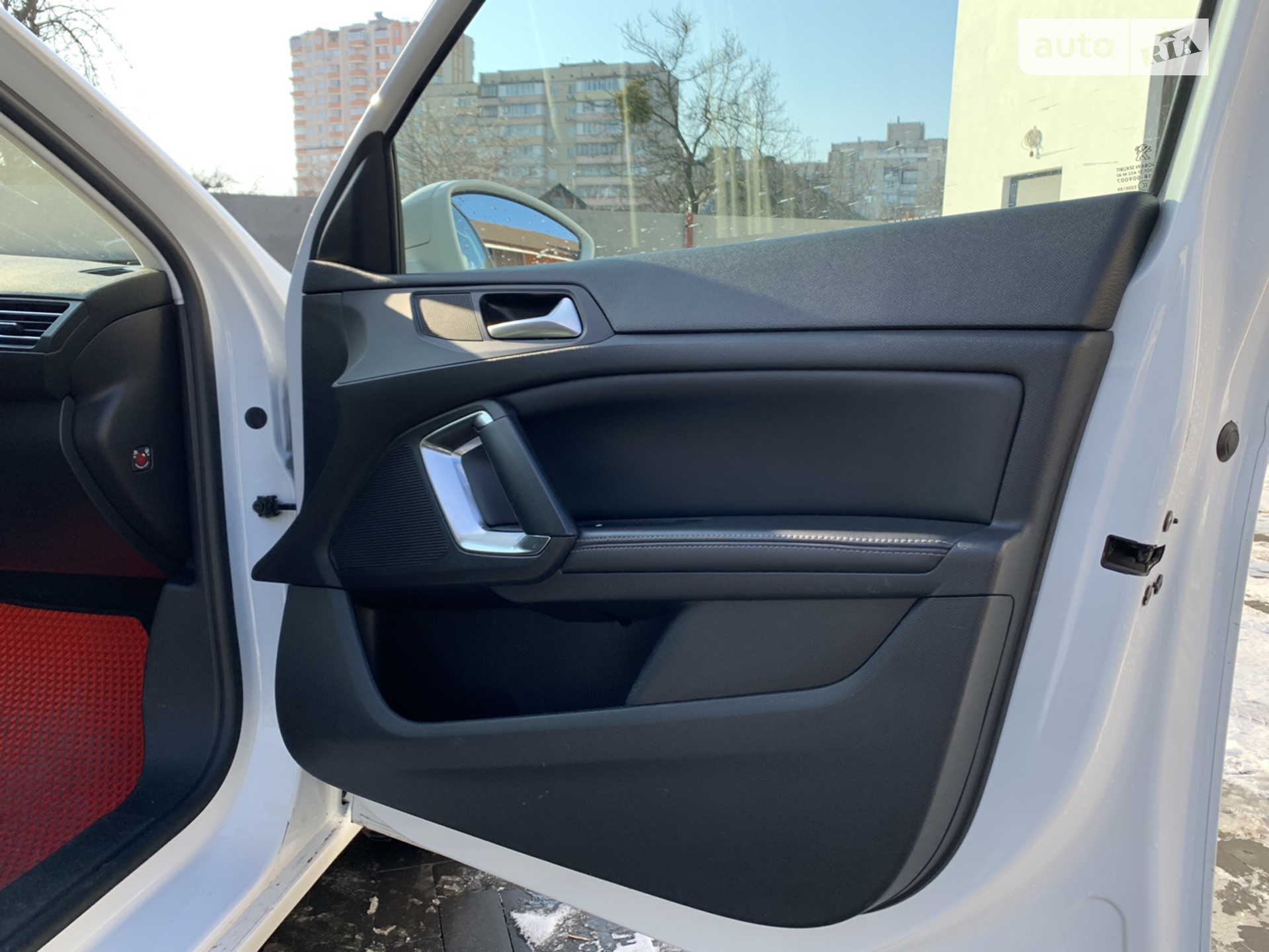2015 Peugeot 308 - мініатюра 15