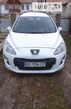 Универсал Peugeot 308 2012 в Бережанах