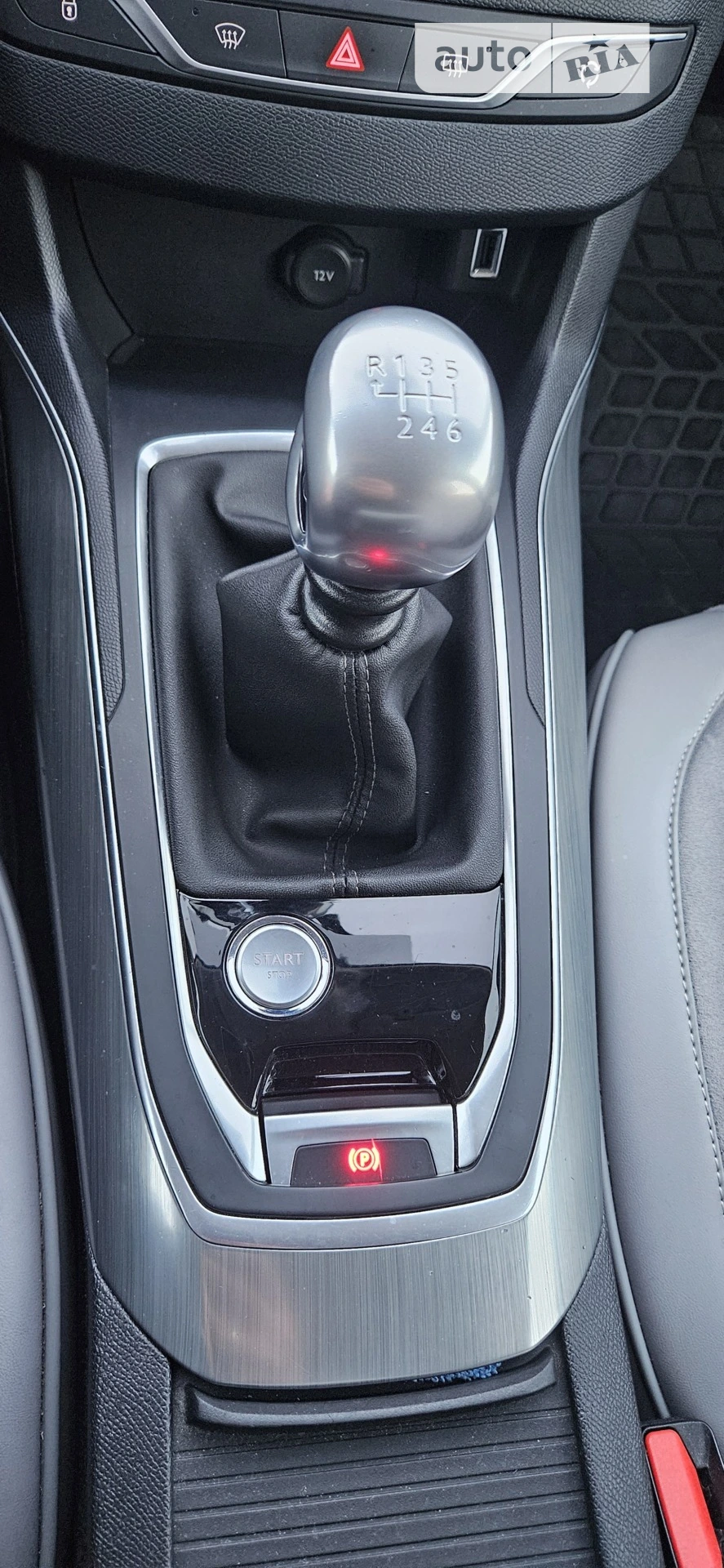 2018 Peugeot 308 - мініатюра 29