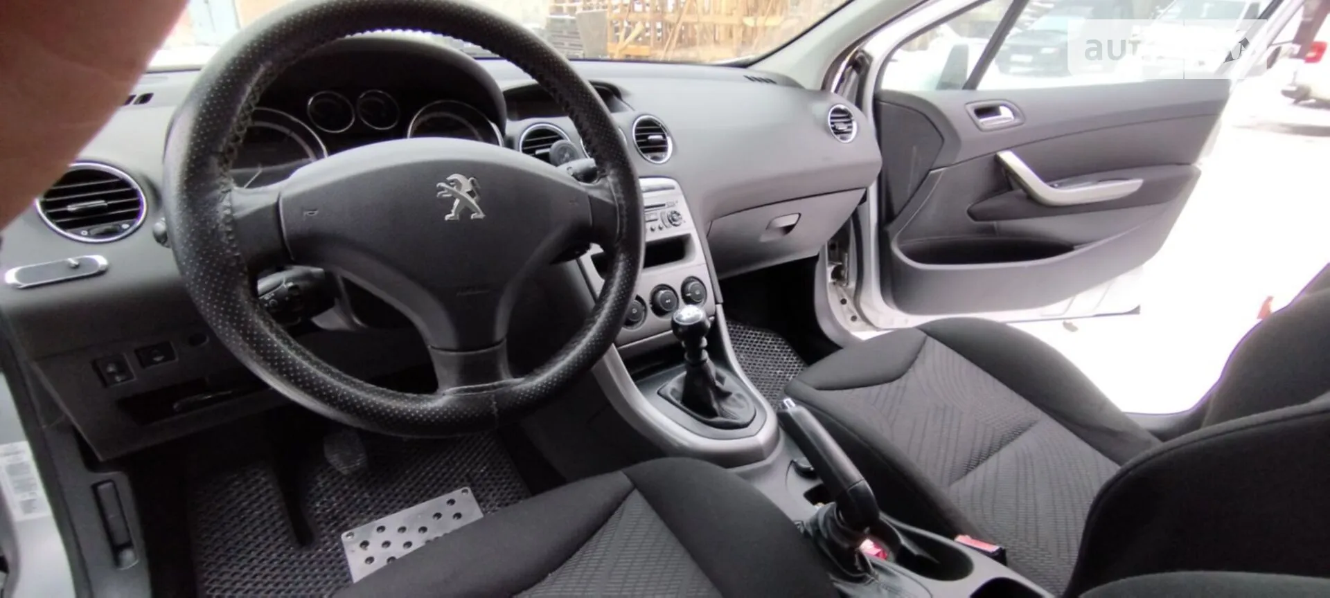 2011 Peugeot 308 - мініатюра 9
