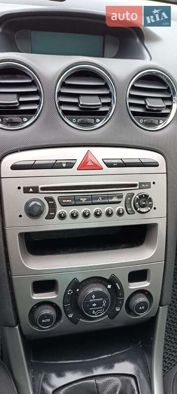 Універсал Peugeot 308 2011 в Києві