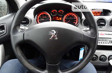 Хэтчбек Peugeot 308 2013 в Решетиловке