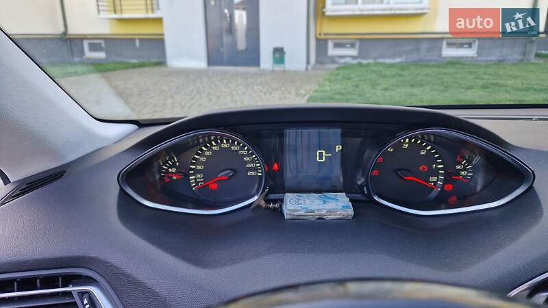 Універсал Peugeot 308 2016 в Львові