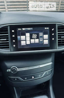 Універсал Peugeot 308 2016 в Києві