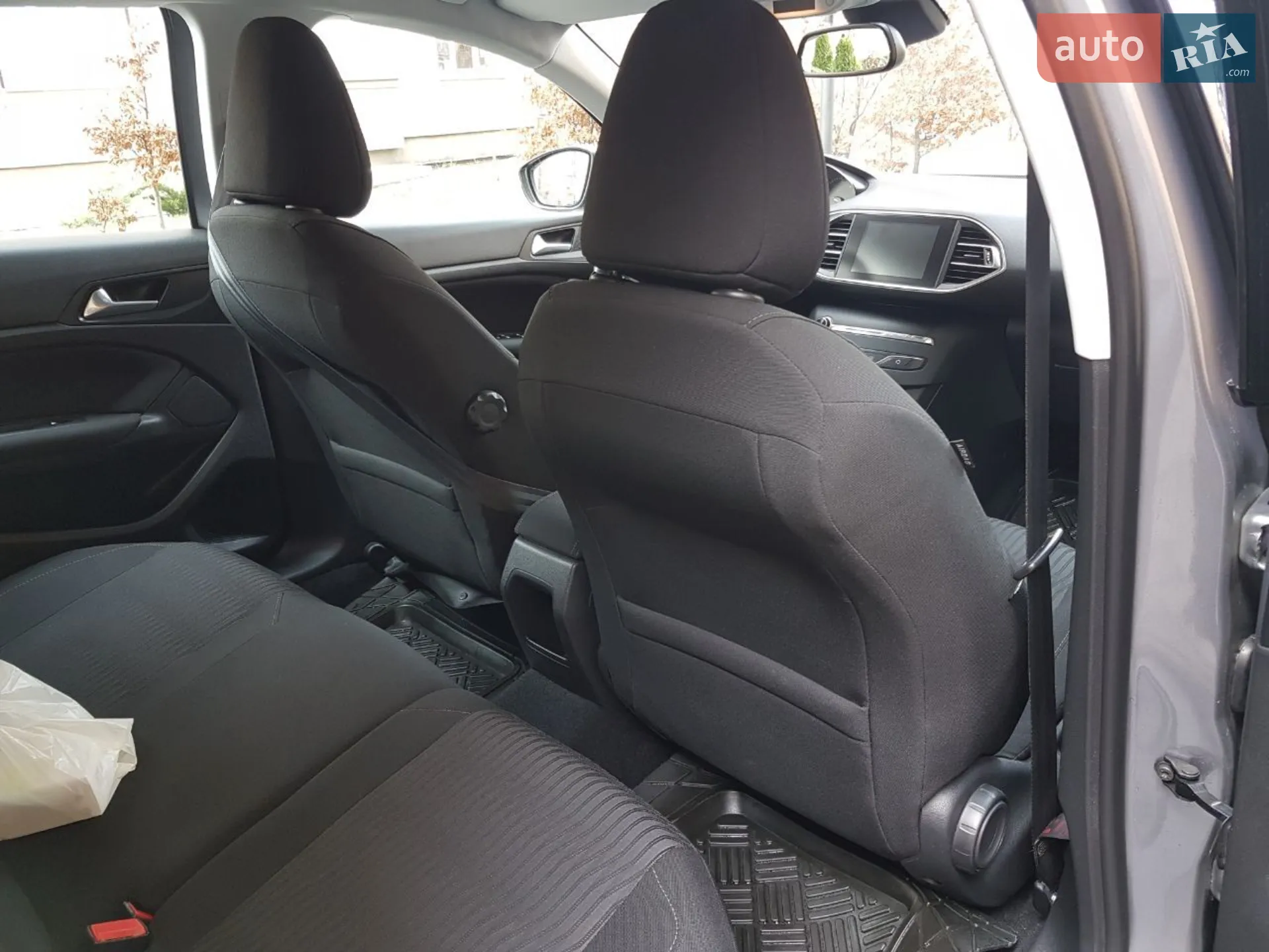 2015 Peugeot 308 - мініатюра 17