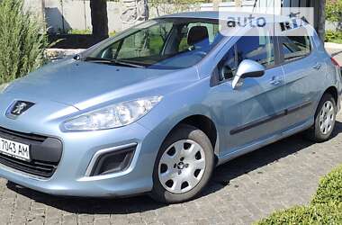 Хетчбек Peugeot 308 2011 в Сумах