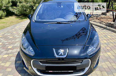 Хетчбек Peugeot 308 2012 в Дніпрі