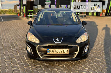 Хэтчбек Peugeot 308 2011 в Николаеве