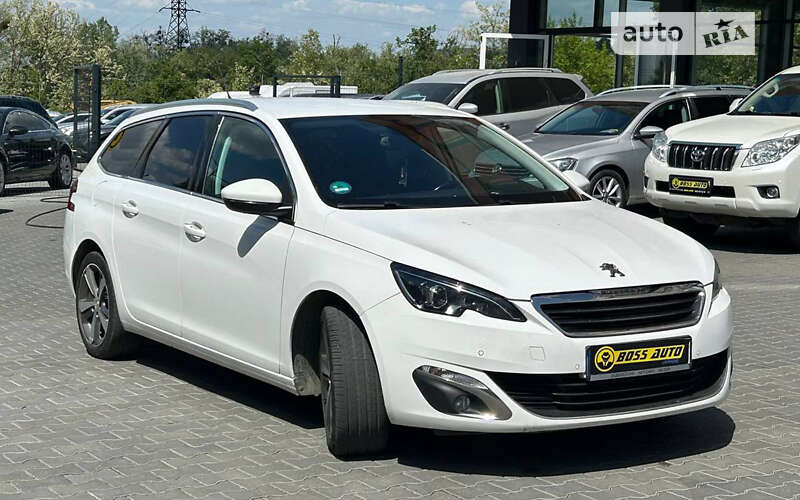 Универсал Peugeot 308 2016 в Черновцах