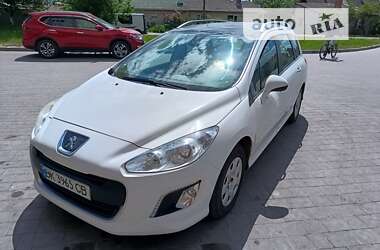 Универсал Peugeot 308 2013 в Дубно