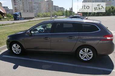 Универсал Peugeot 308 2014 в Ивано-Франковске