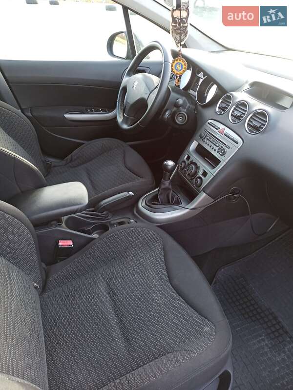 Універсал Peugeot 308 2008 в Львові фото 16 Універсал Peugeot 308 2008 в Львові
