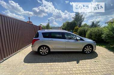 Універсал Peugeot 308 2012 в Дніпрі