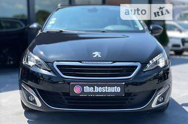 Універсал Peugeot 308 2016 в Рівному