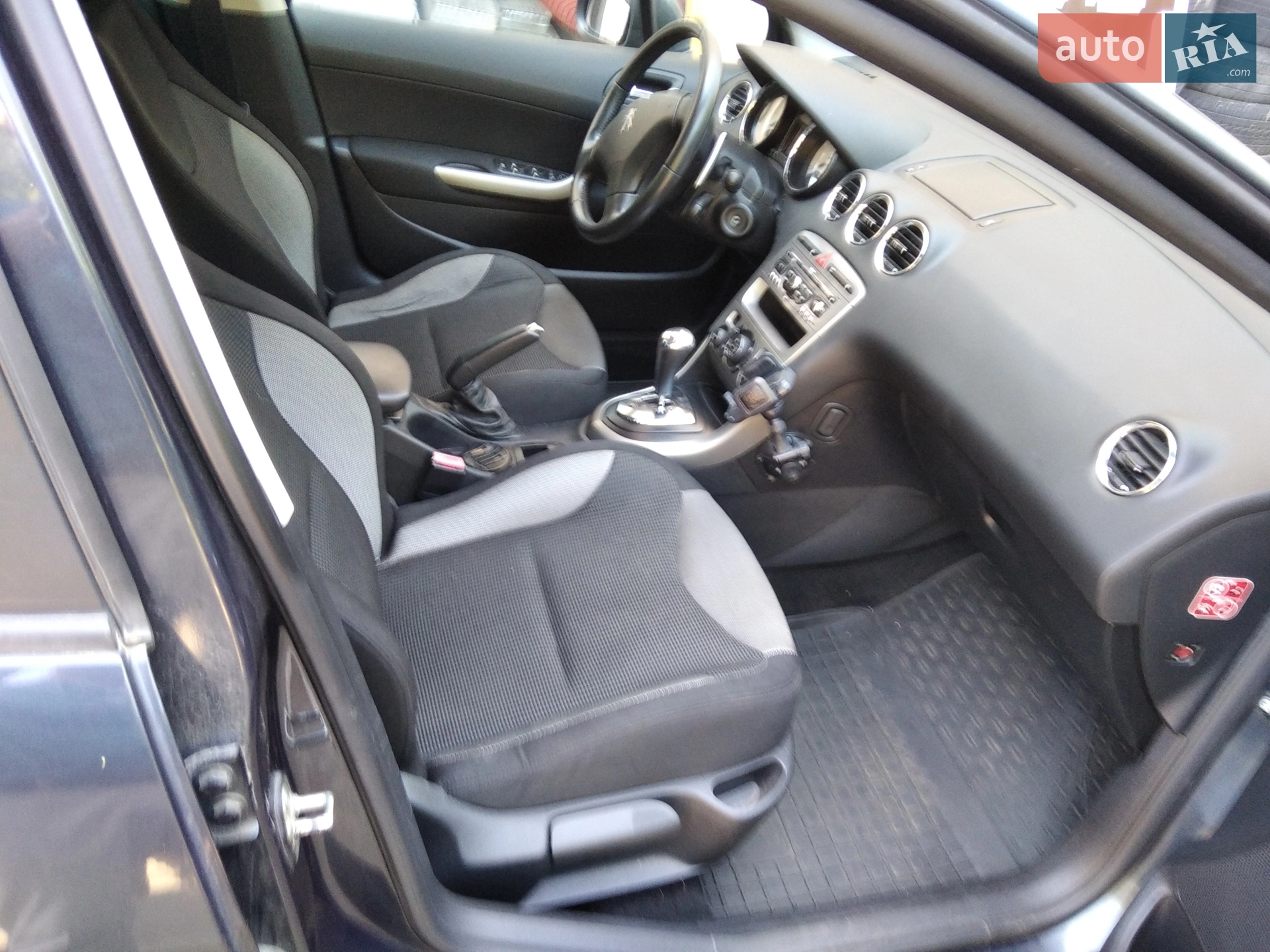 2012 Peugeot 308 - мініатюра 9