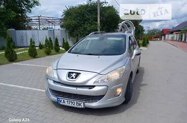 Универсал Peugeot 308 2011 в Львове