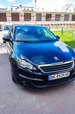 Универсал Peugeot 308 2015 в Ровно