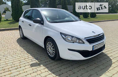 Хэтчбек Peugeot 308 2015 в 