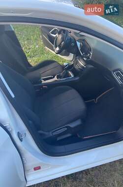 Універсал Peugeot 308 2015 в Харкові