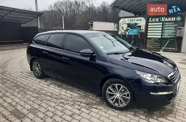 Универсал Peugeot 308 2015 в Гусятине