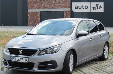 Универсал Peugeot 308 2017 в Хмельницком