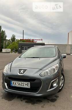 Хэтчбек Peugeot 308 2011 в Харькове