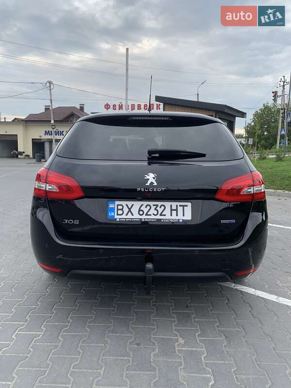Універсал Peugeot 308 2015 в Хмельницькому