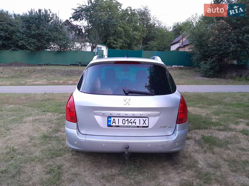 Универсал Peugeot 308 2010 в Киеве