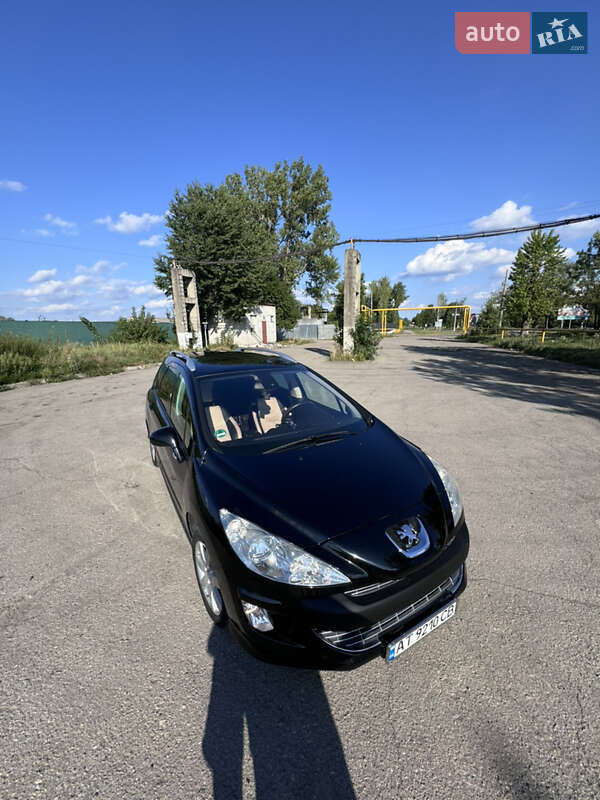 Універсал Peugeot 308 2010 в Калуші