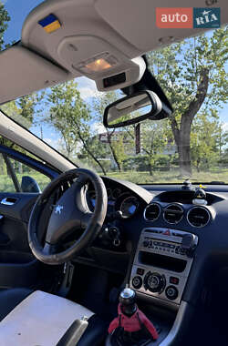 Универсал Peugeot 308 2010 в 