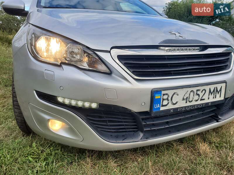 Универсал Peugeot 308 2016 в Чернигове фото 6 Универсал Peugeot 308 2016 в Чернигове