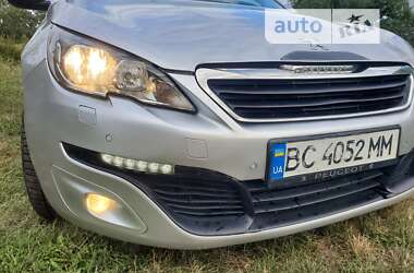 Универсал Peugeot 308 2016 в Чернигове