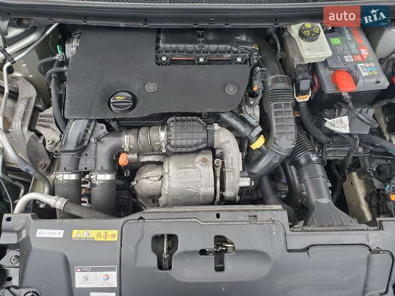 Универсал Peugeot 308 2016 в Чернигове фото 26 Универсал Peugeot 308 2016 в Чернигове