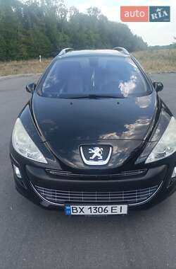 Универсал Peugeot 308 2011 в 