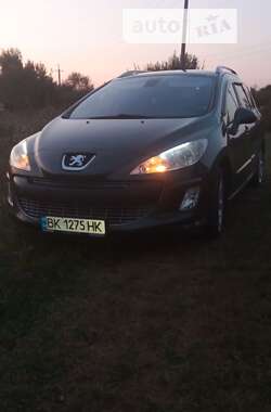 Универсал Peugeot 308 2008 в Ровно